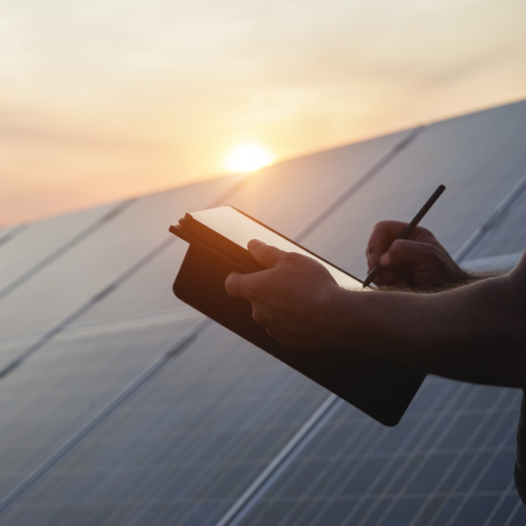 Combien de panneaux solaires faut-il pour une maison au Québec ?